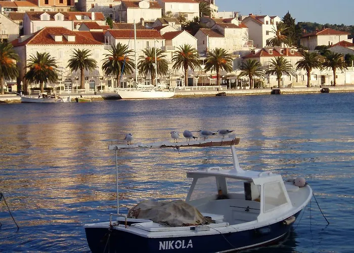 Hvar Krizna Luka *