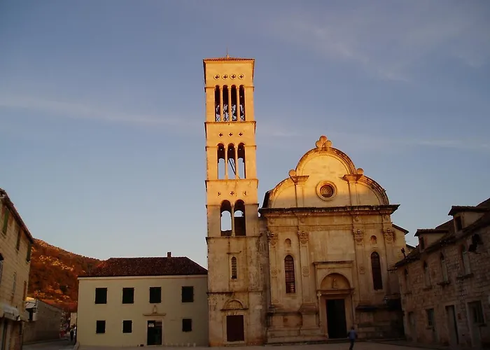 Hvar Krizna Luka * Hvar Town